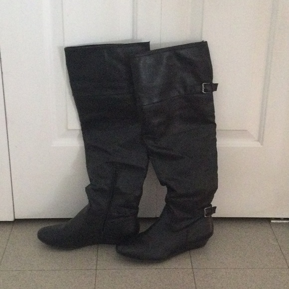 Over the knee boots, Sz 8, black - Picture 1 of 4